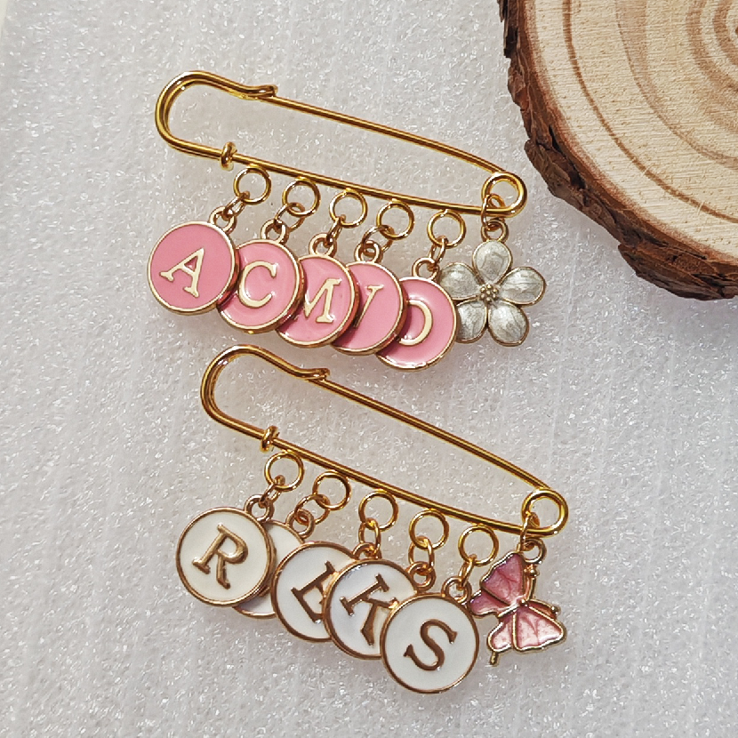 Customized letters, brooches,  - Phone Accessories Names ulasan dan harga