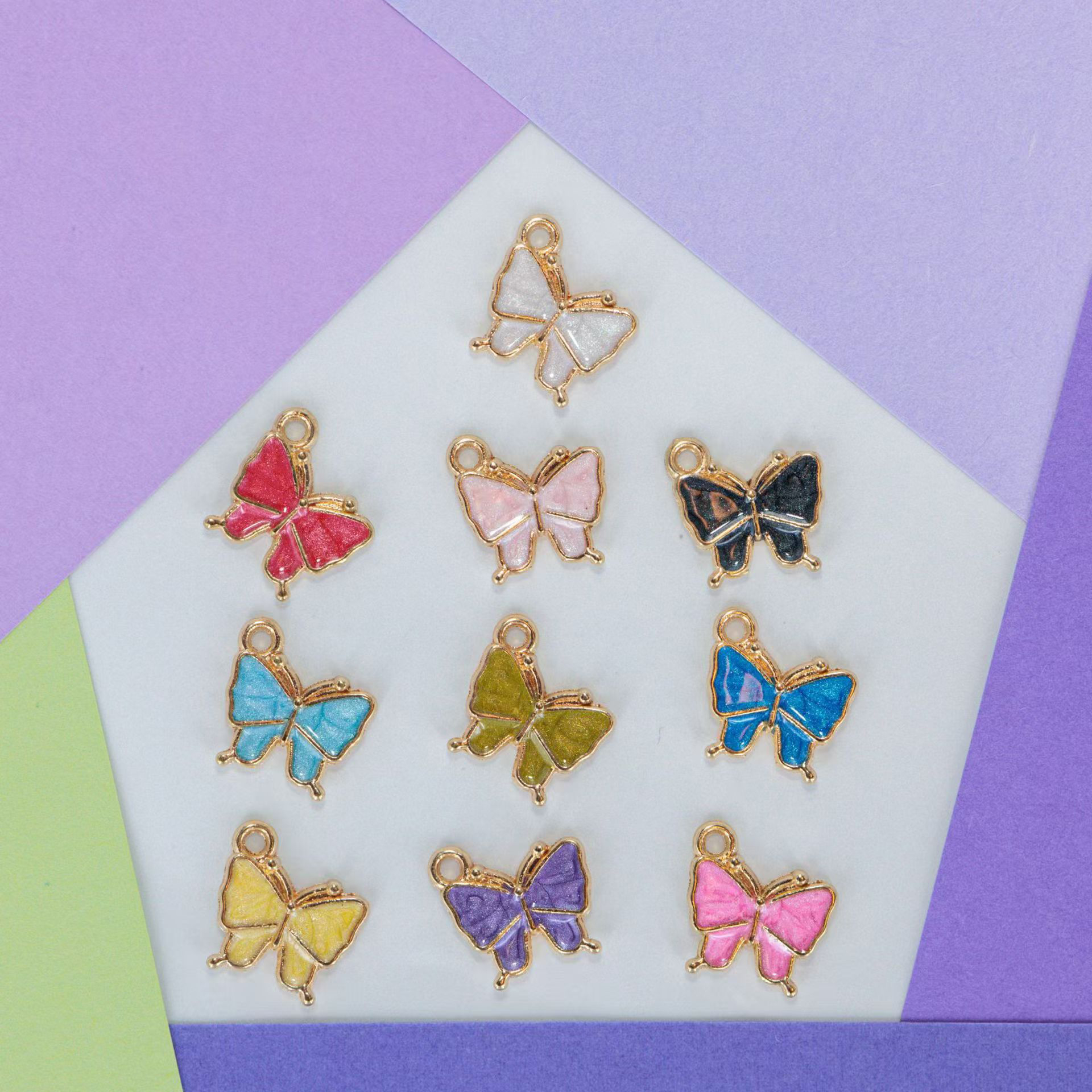 Customized letters, brooches,  - Phone Accessories Names ulasan dan harga
